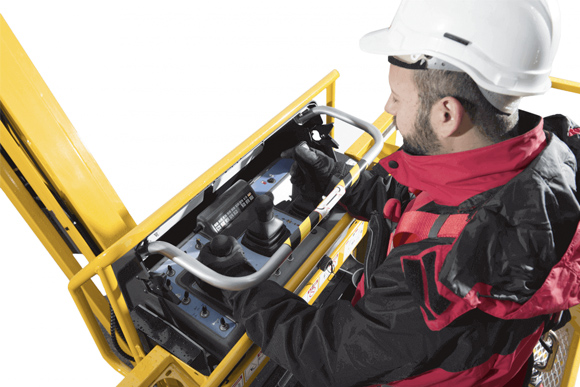 haulotte-activshield-bar_highest-level-of-safety-for-aerial-platform-operators